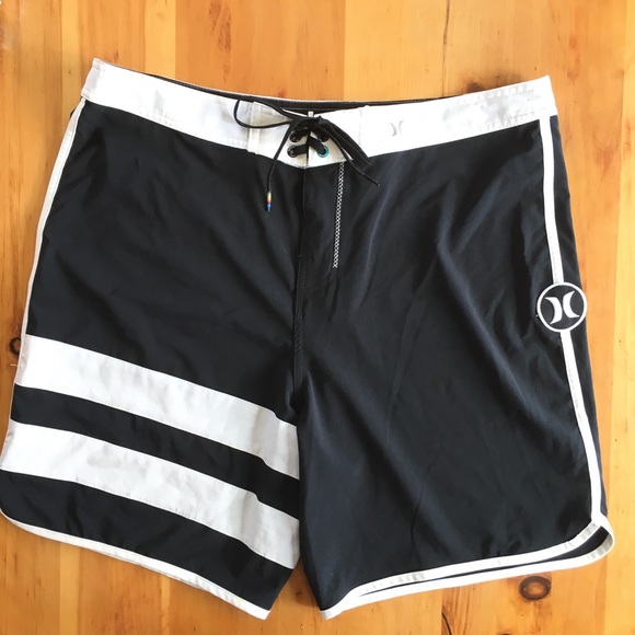 Hurley Other - Men’s Hurley Swim Trunks Size 36